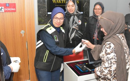 Polisi Bersama Masyarakat: Polres Probolinggo Hadirkan Empati untuk Korban Karhutla Bromo